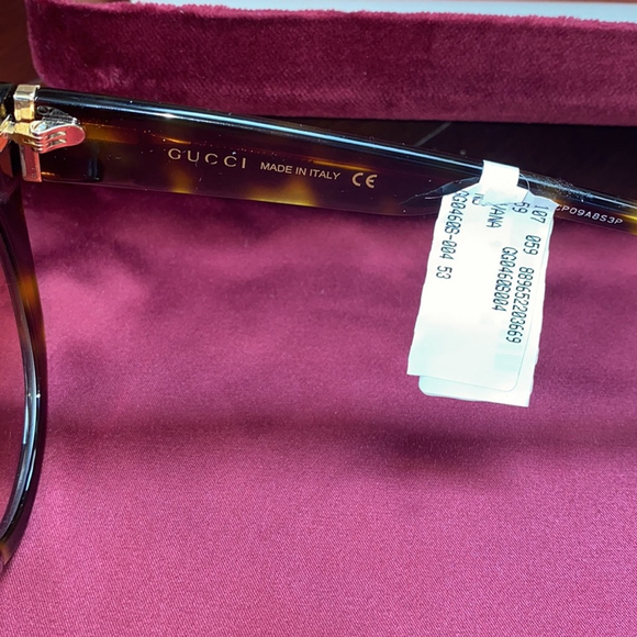 Gucci(authentic) Sunglasses GG0460S-004 53 - Picture 5 of 11